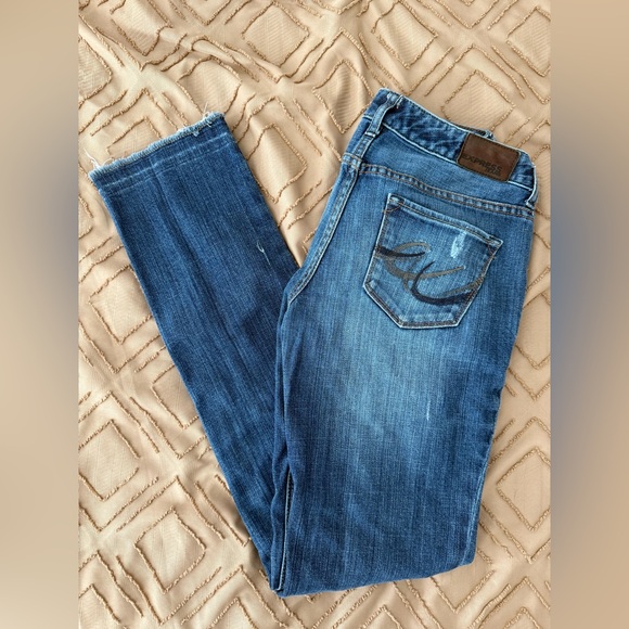 Express Jeans - Picture 3 of 3